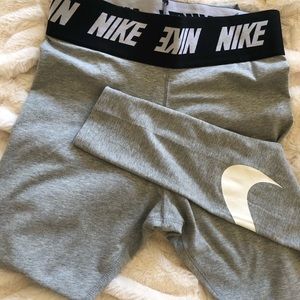 Nike Leggings never worn women’s S
